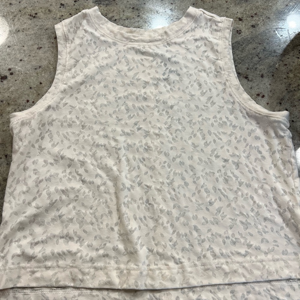 All in Motion White Leopard Pattern Athletic Womens Top
